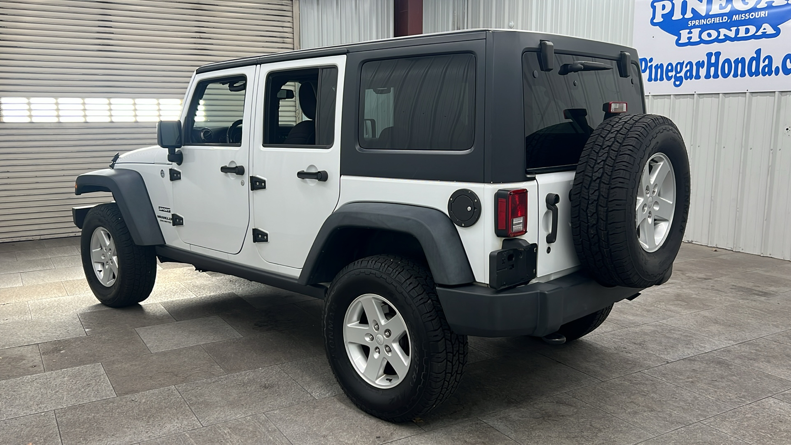 2015 Jeep Wrangler Unlimited Sport 4