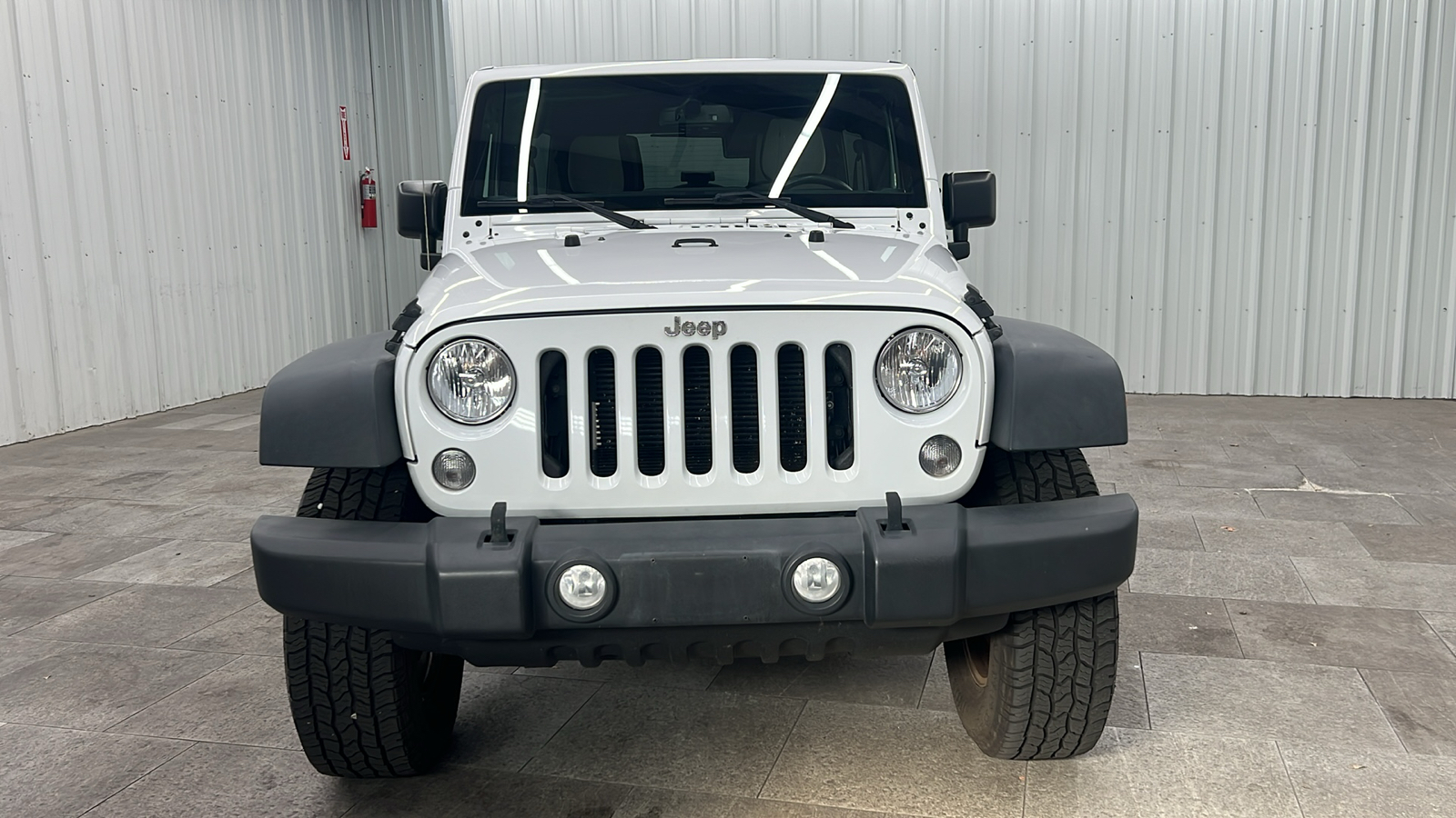 2015 Jeep Wrangler Unlimited Sport 9