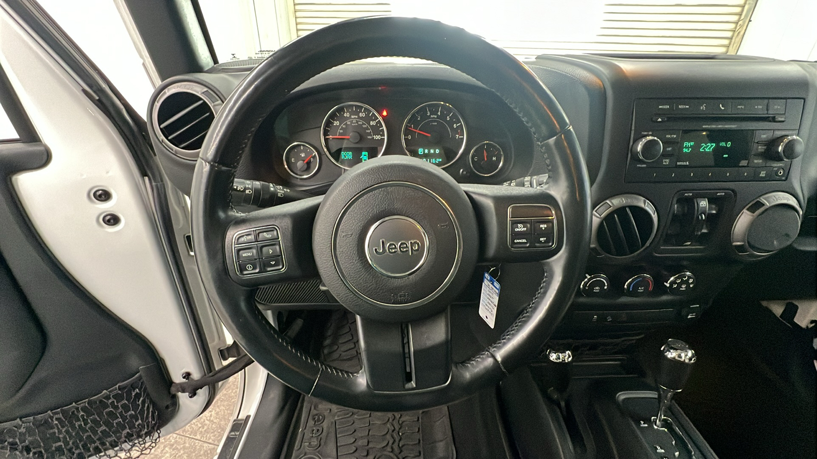 2015 Jeep Wrangler Unlimited Sport 18