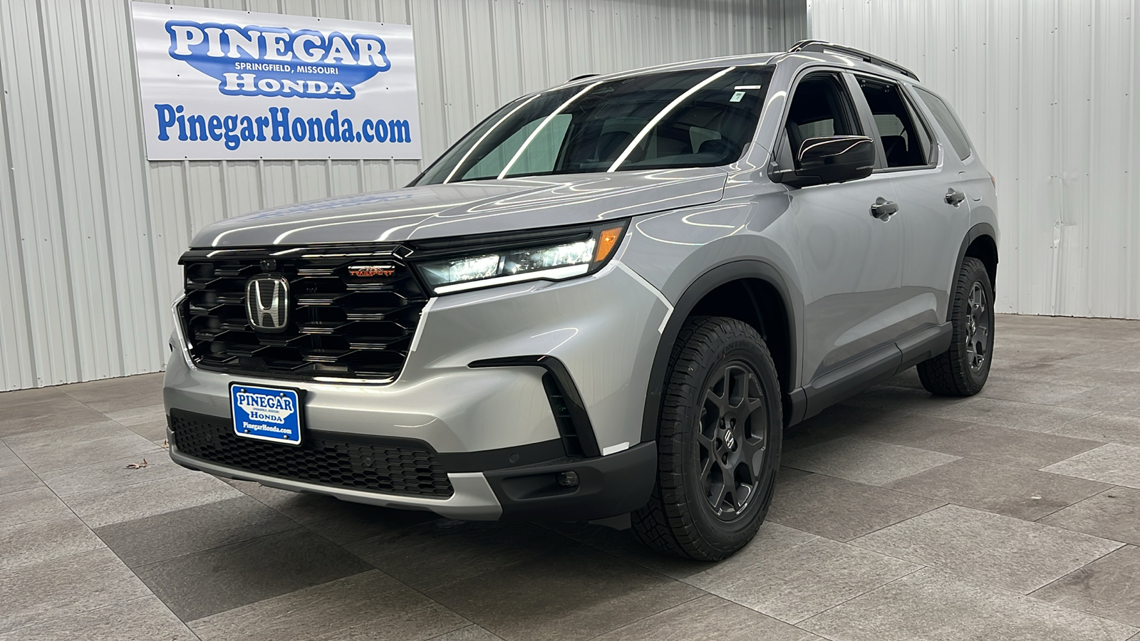 2025 Honda Pilot TrailSport 1