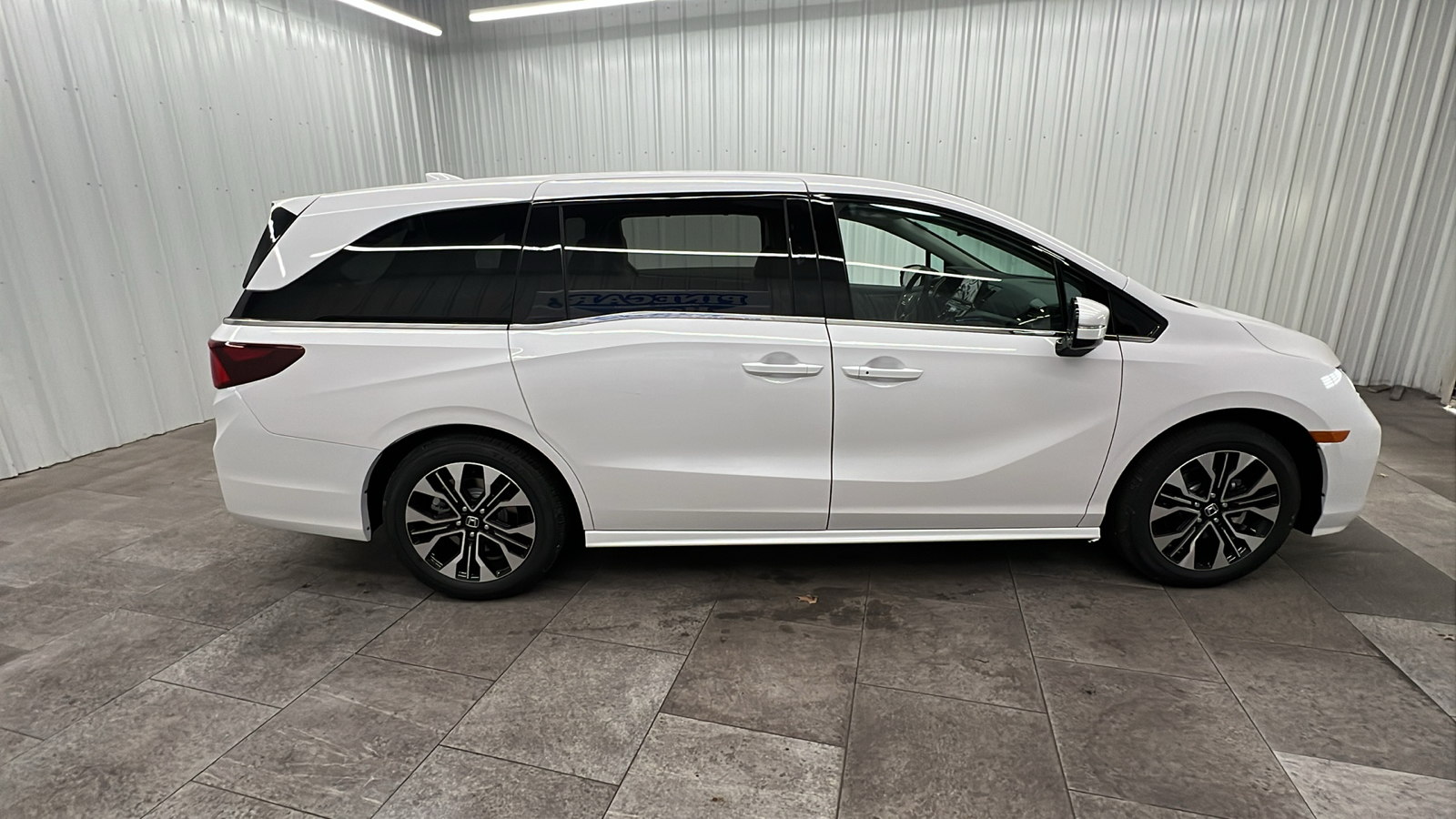 2025 Honda Odyssey Elite 9