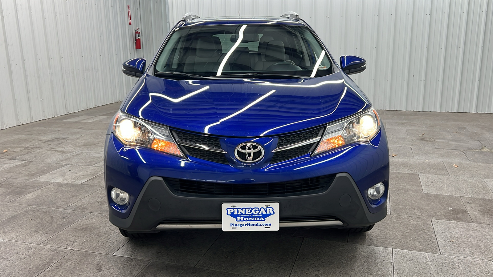 2015 Toyota RAV4 Limited 11