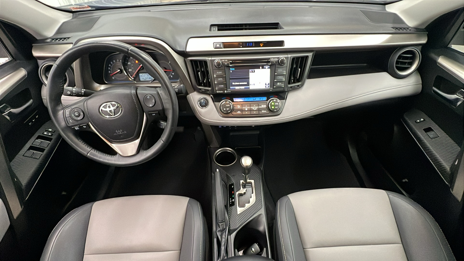 2015 Toyota RAV4 Limited 14