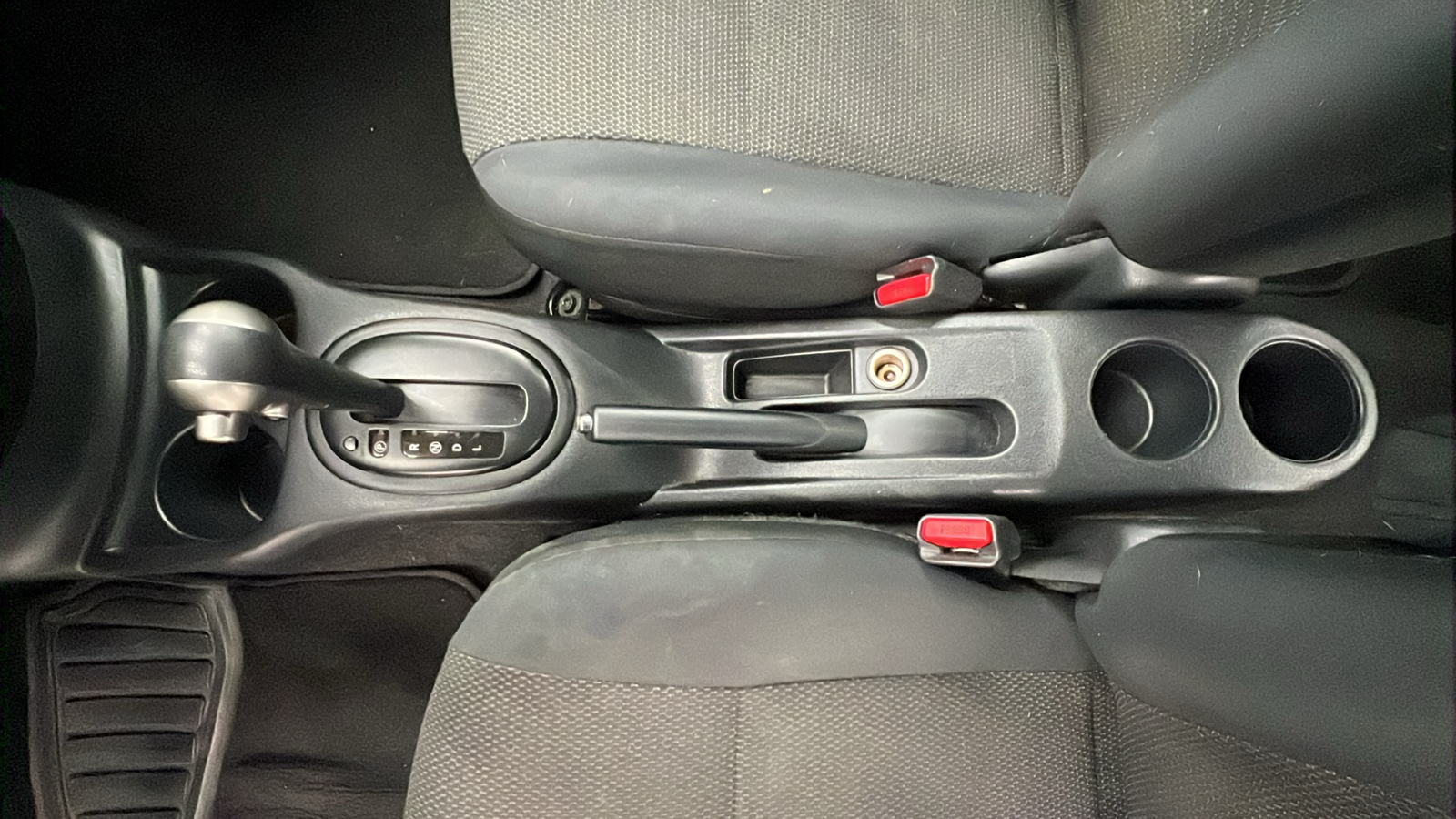 2013 Nissan Versa 1.6 SV 25