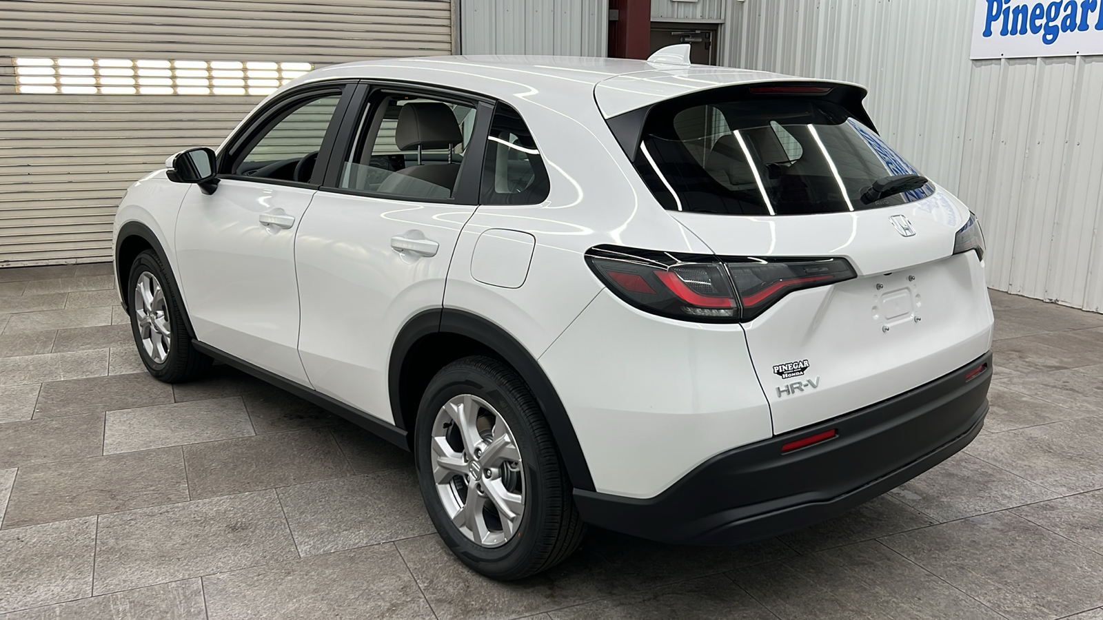 2025 Honda HR-V LX 4