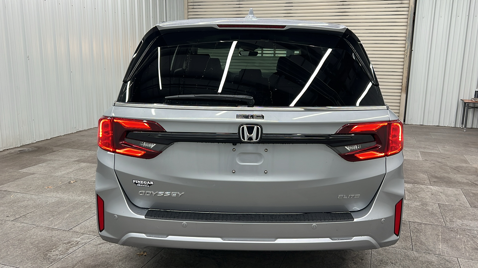 2025 Honda Odyssey Elite 5