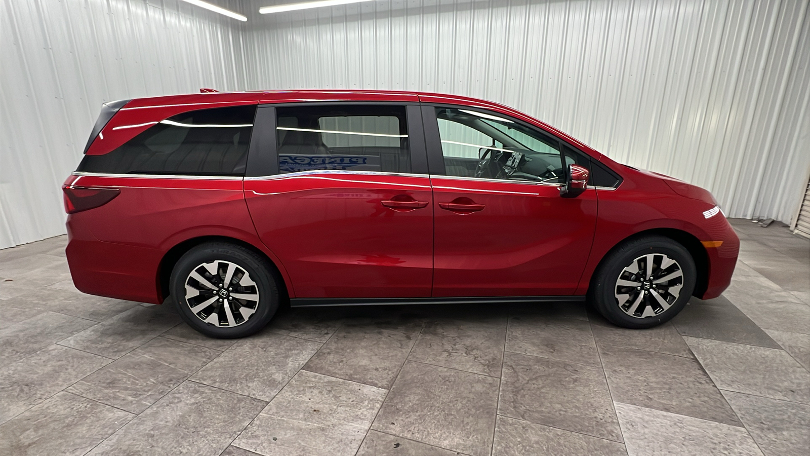 2025 Honda Odyssey EX-L 8