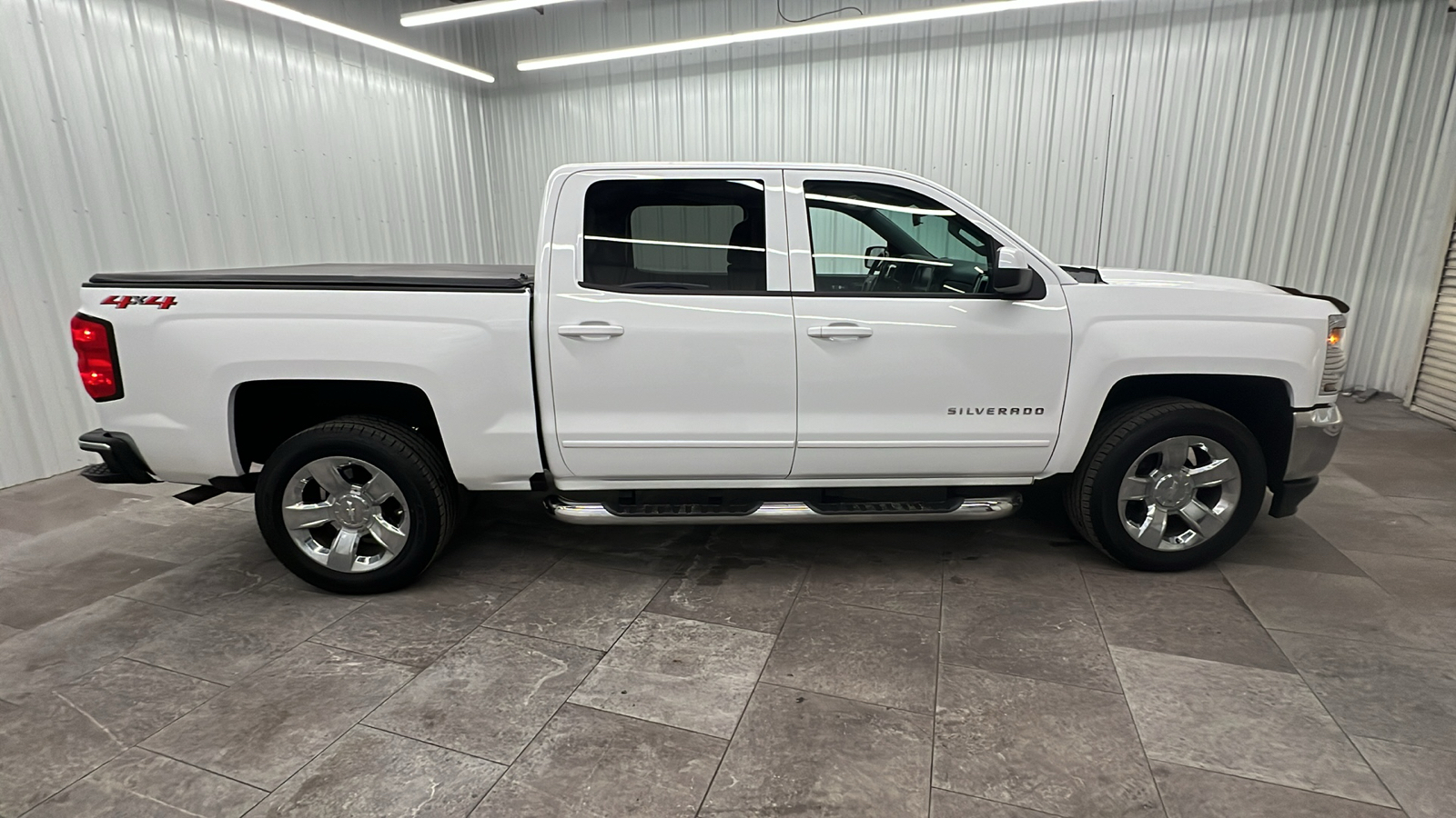 2018 Chevrolet Silverado 1500 LT 9