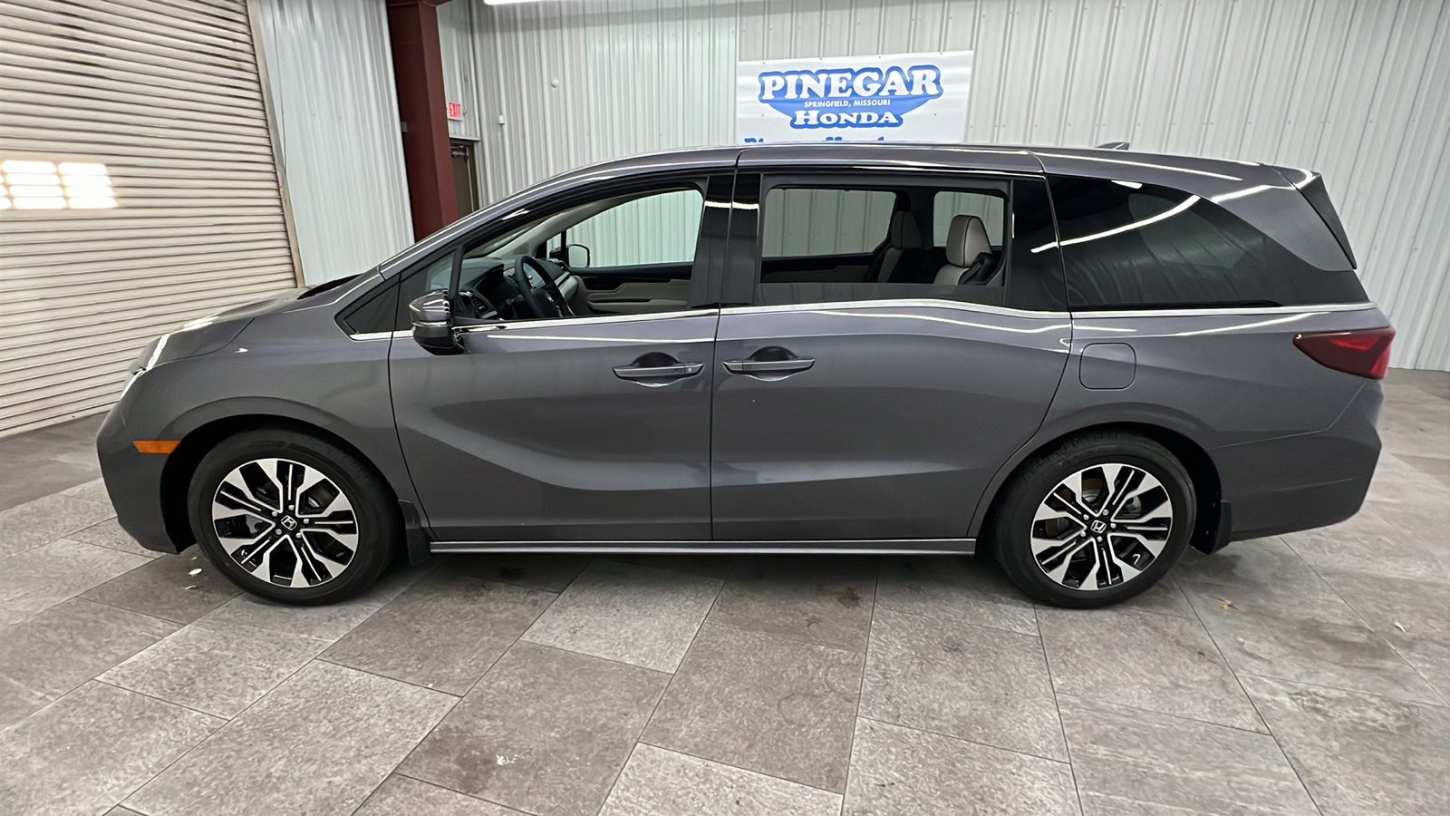 2025 Honda Odyssey Elite 2