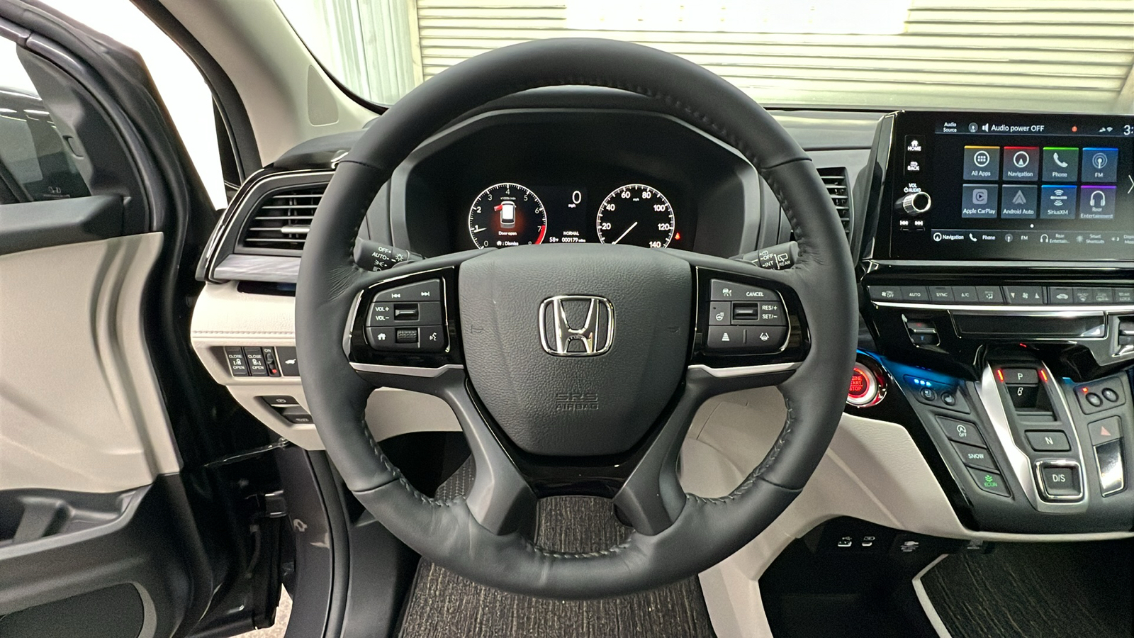 2025 Honda Odyssey Elite 26