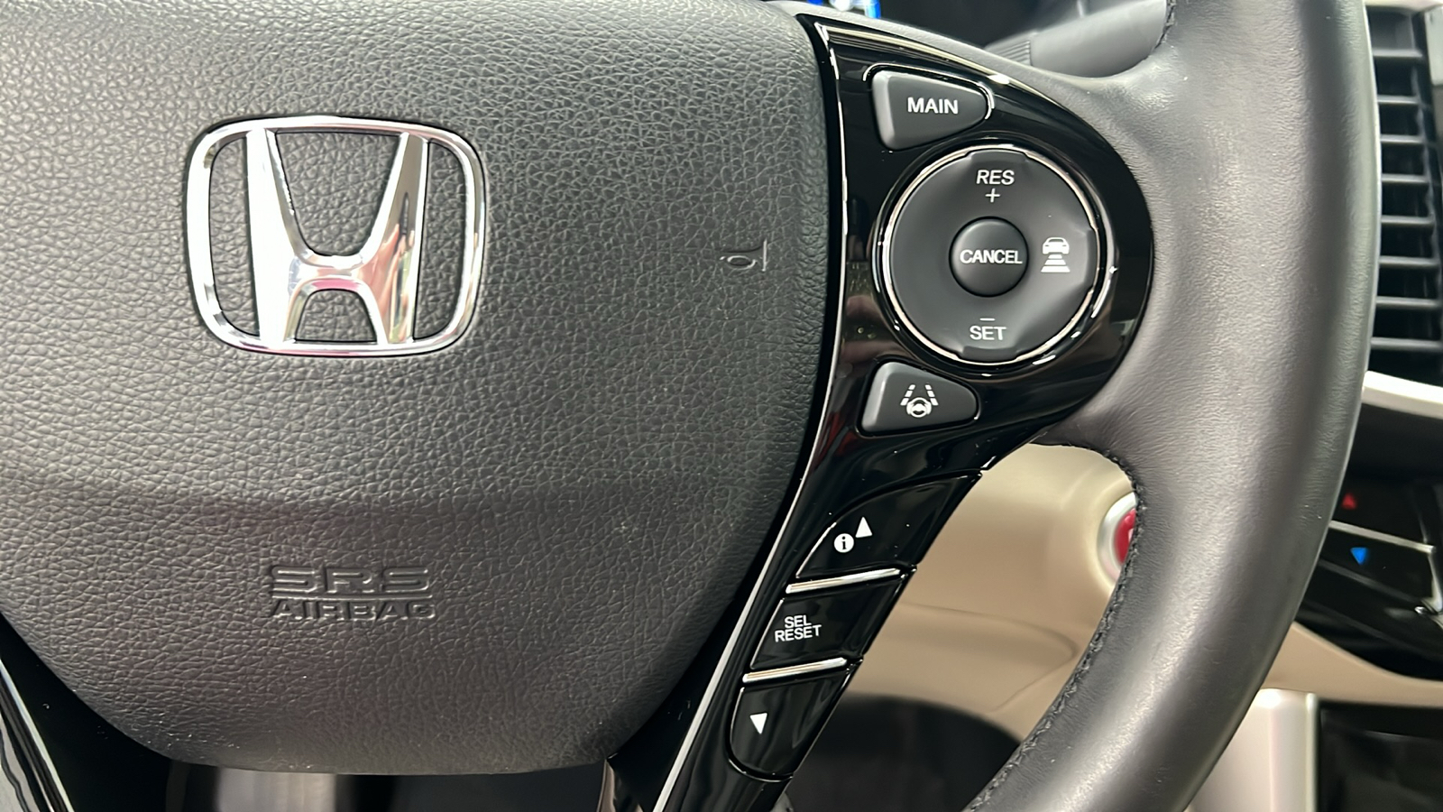 2017 Honda Accord Hybrid EX-L 25