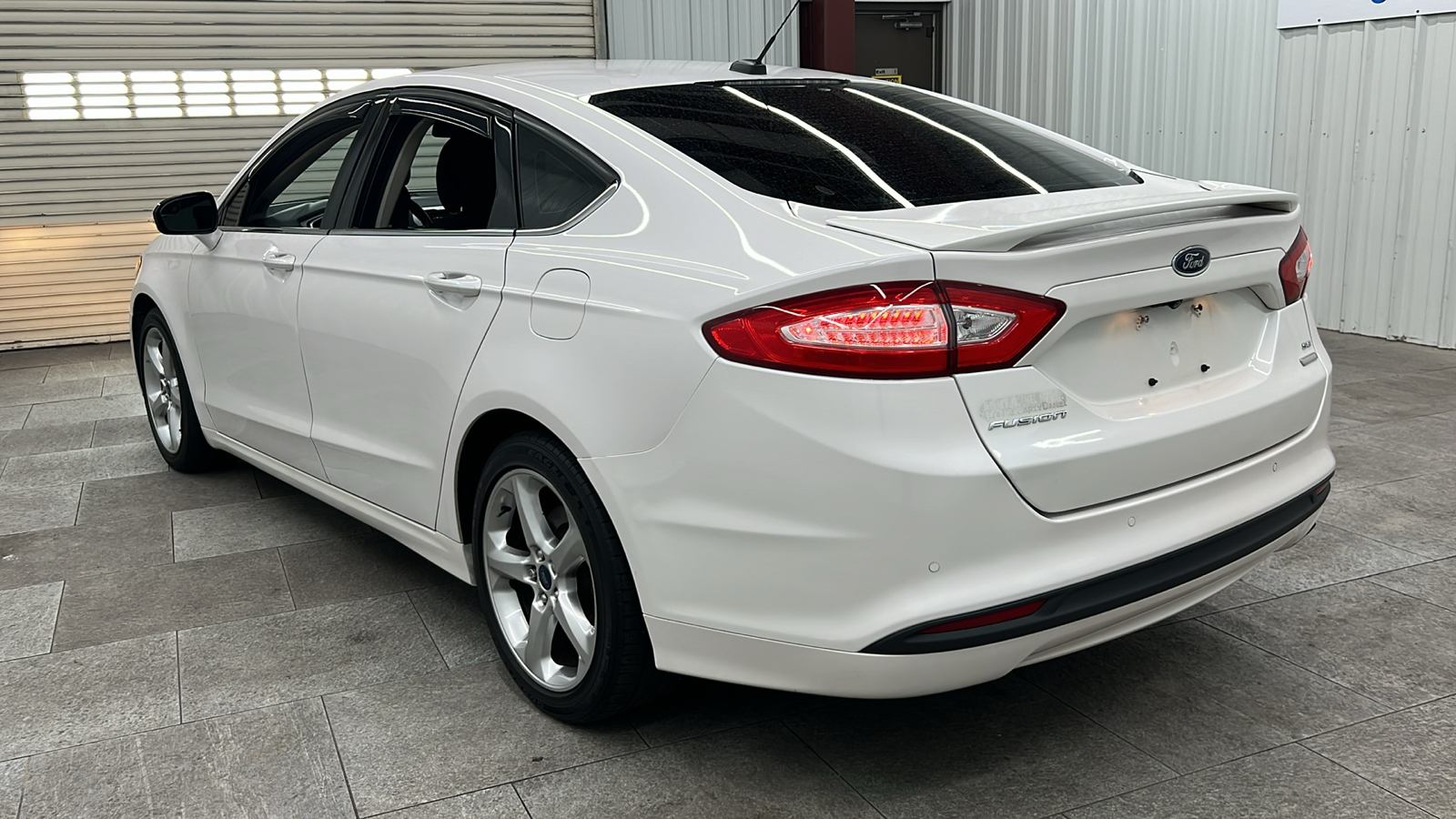 2016 Ford Fusion SE 4