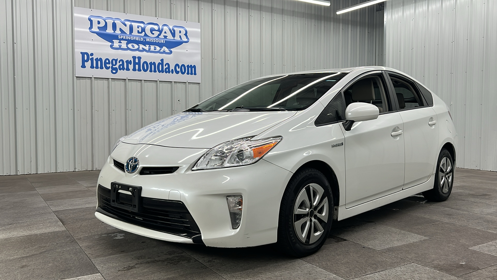 2015 Toyota Prius Two 1