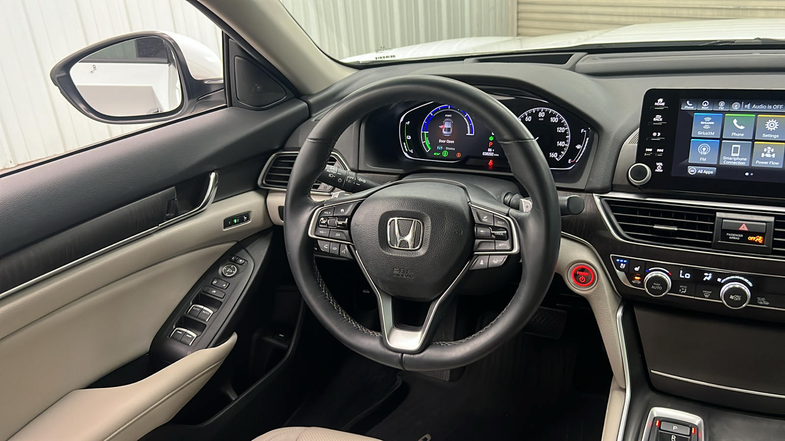 2022 Honda Accord Hybrid Touring 15