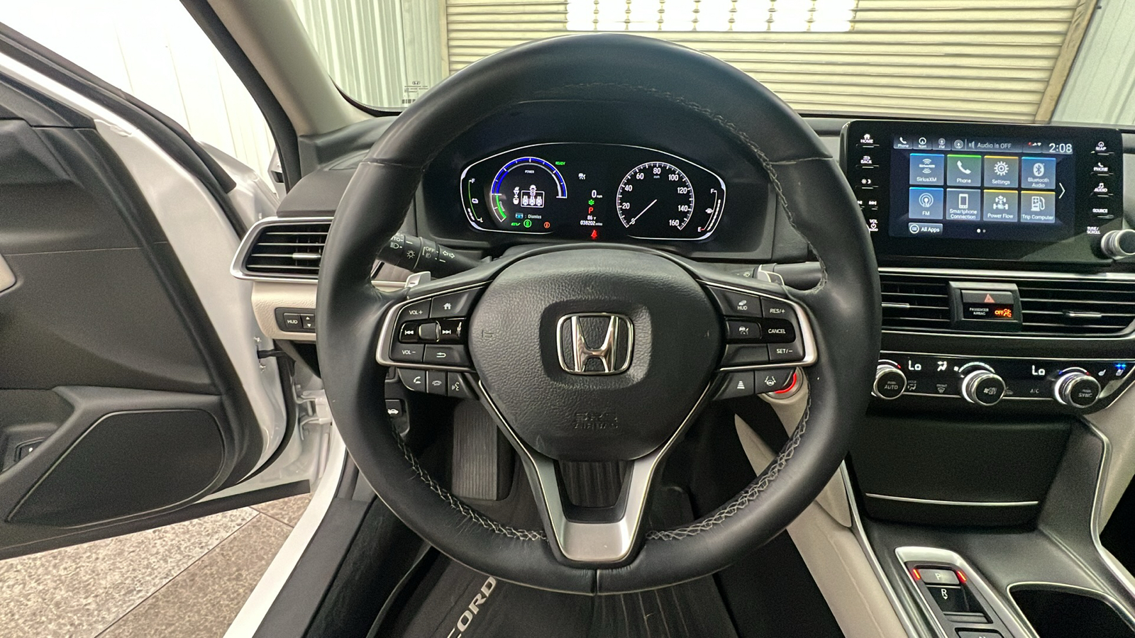 2022 Honda Accord Hybrid Touring 23
