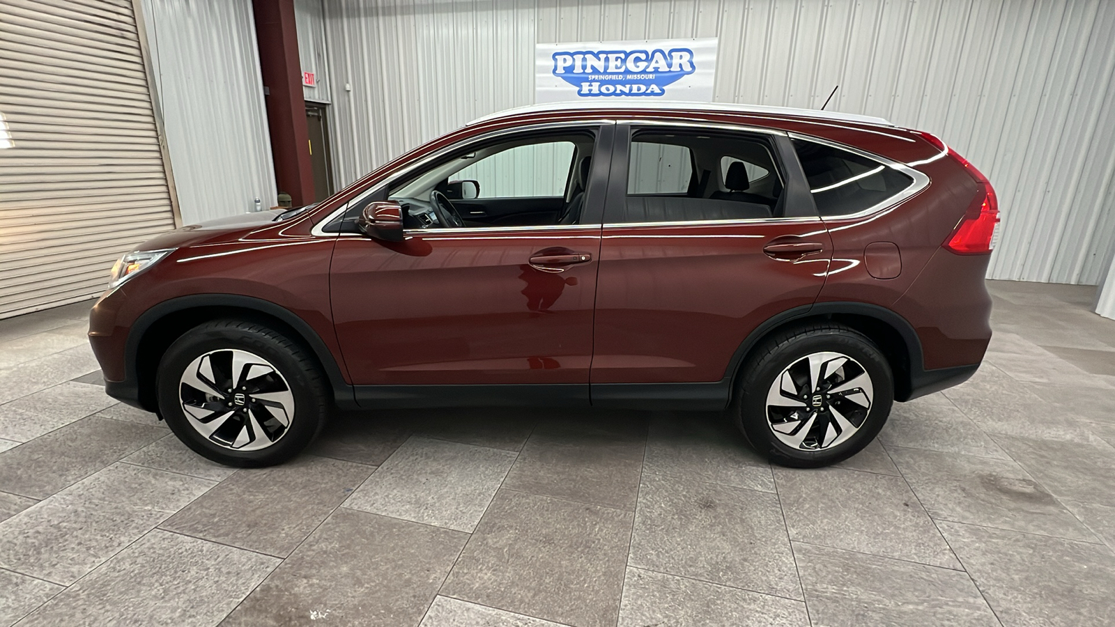 2016 Honda CR-V Touring 2