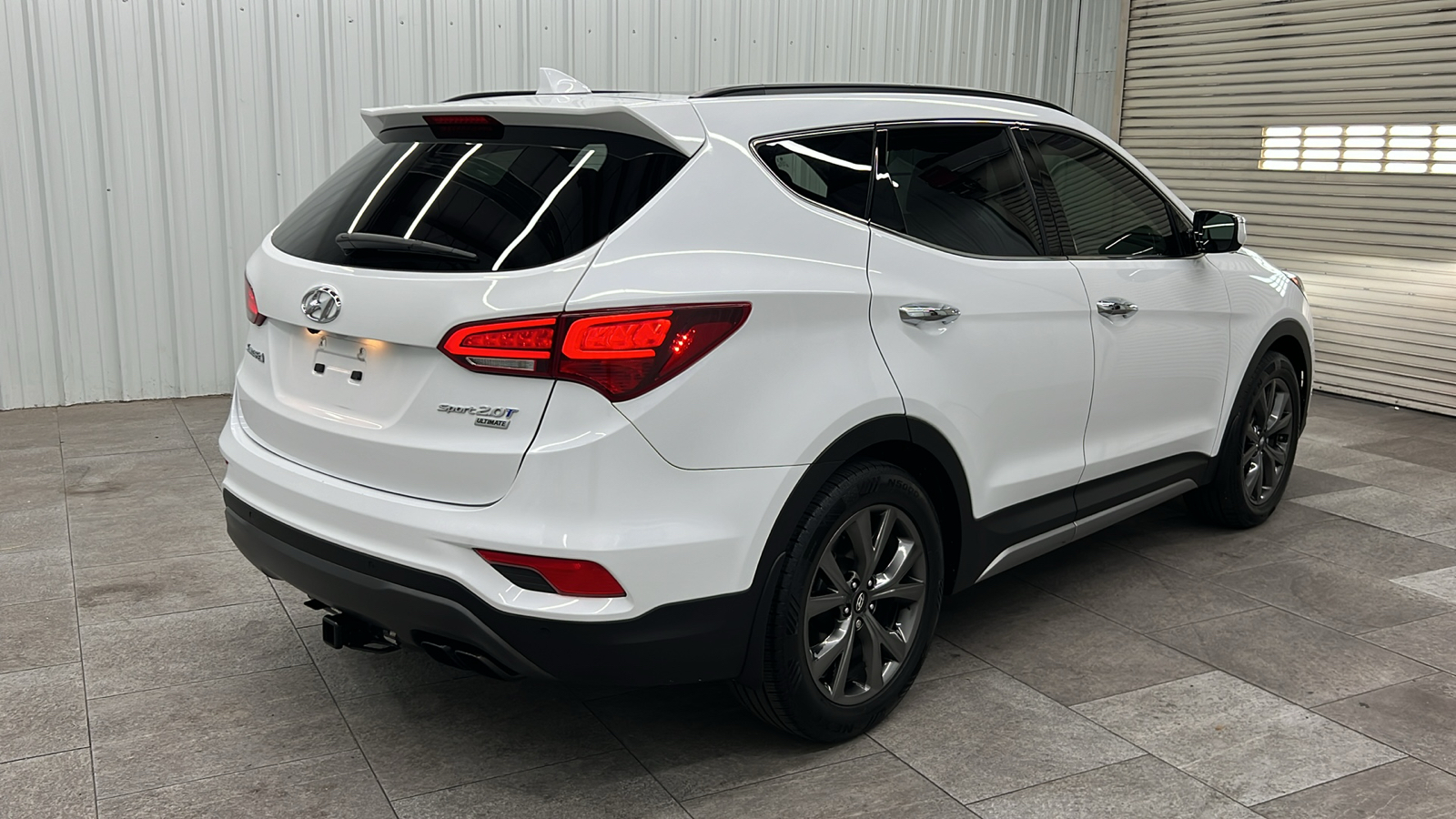 2017 Hyundai Santa Fe Sport 2.0L Turbo Ultimate 8