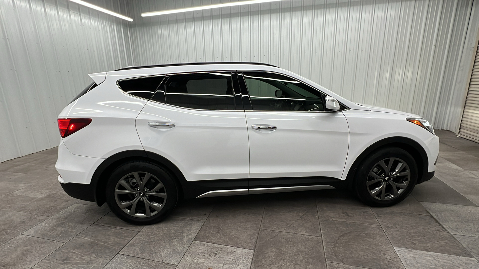 2017 Hyundai Santa Fe Sport 2.0L Turbo Ultimate 9