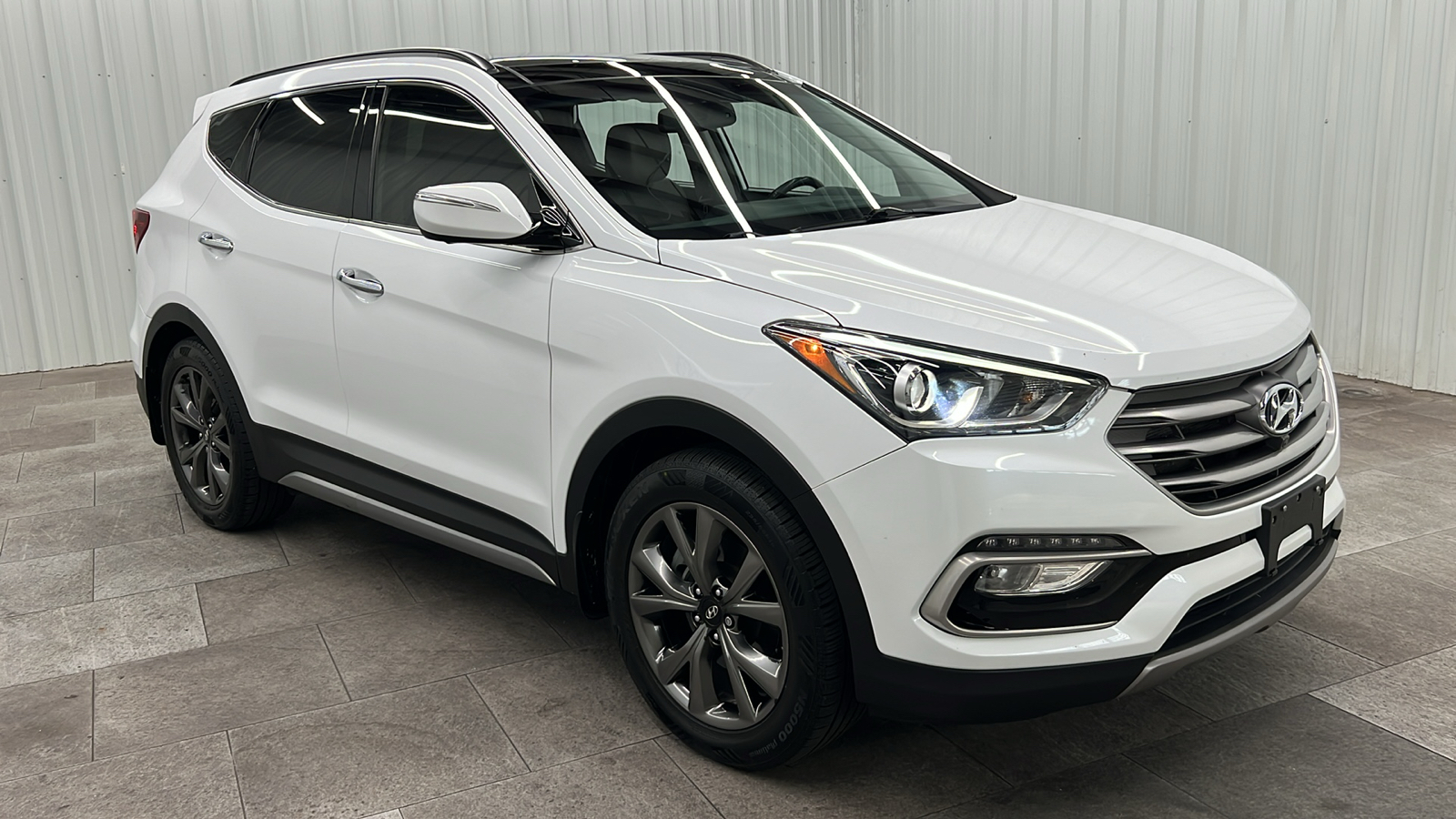 2017 Hyundai Santa Fe Sport 2.0L Turbo Ultimate 10