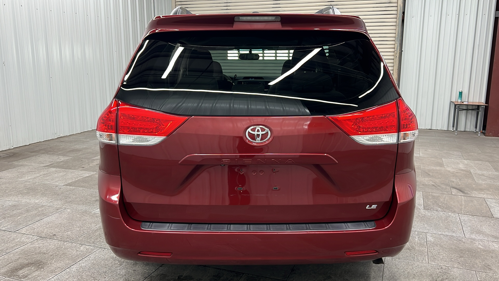 2014 Toyota Sienna LE 5