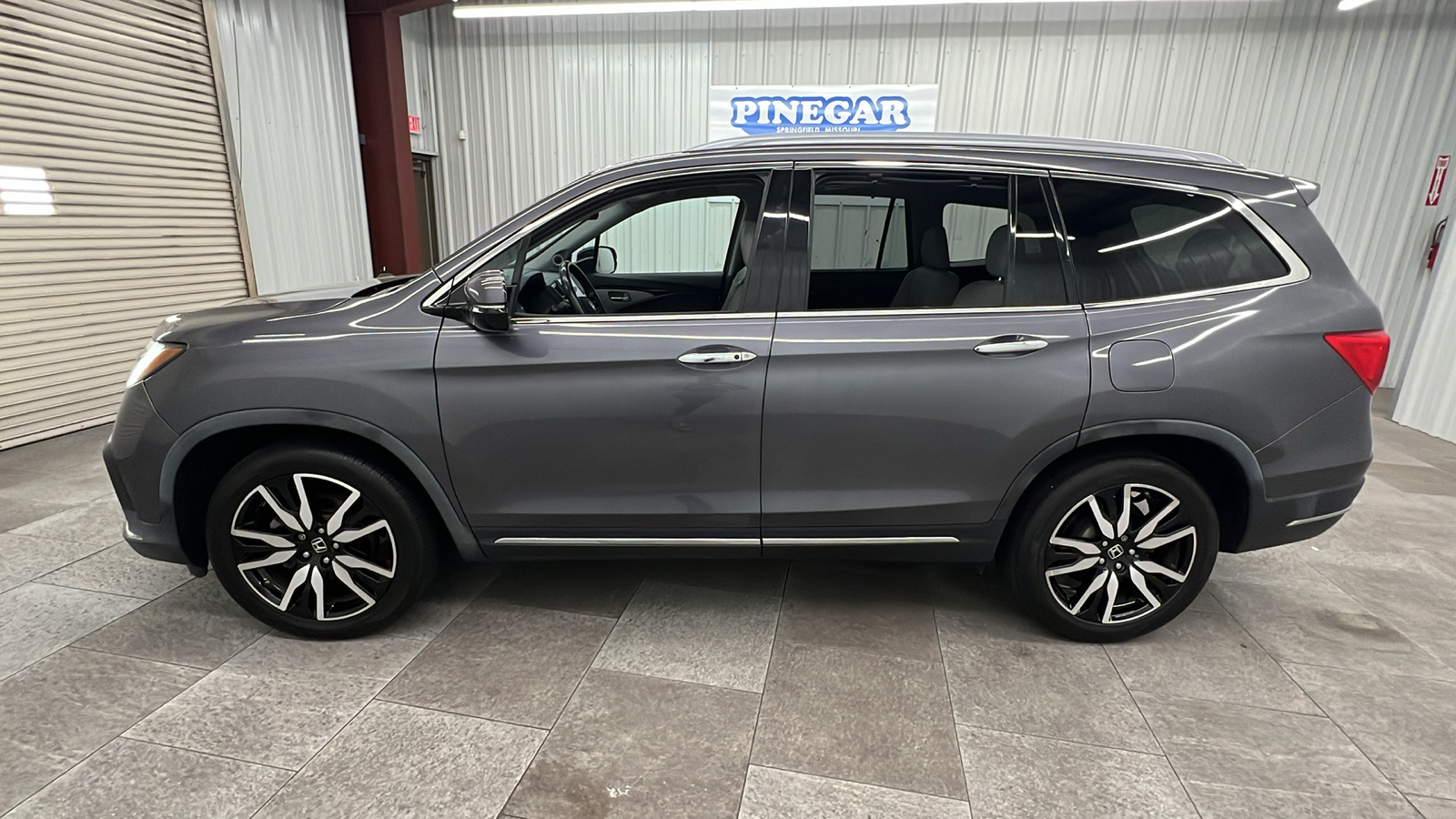 2019 Honda Pilot Touring 2