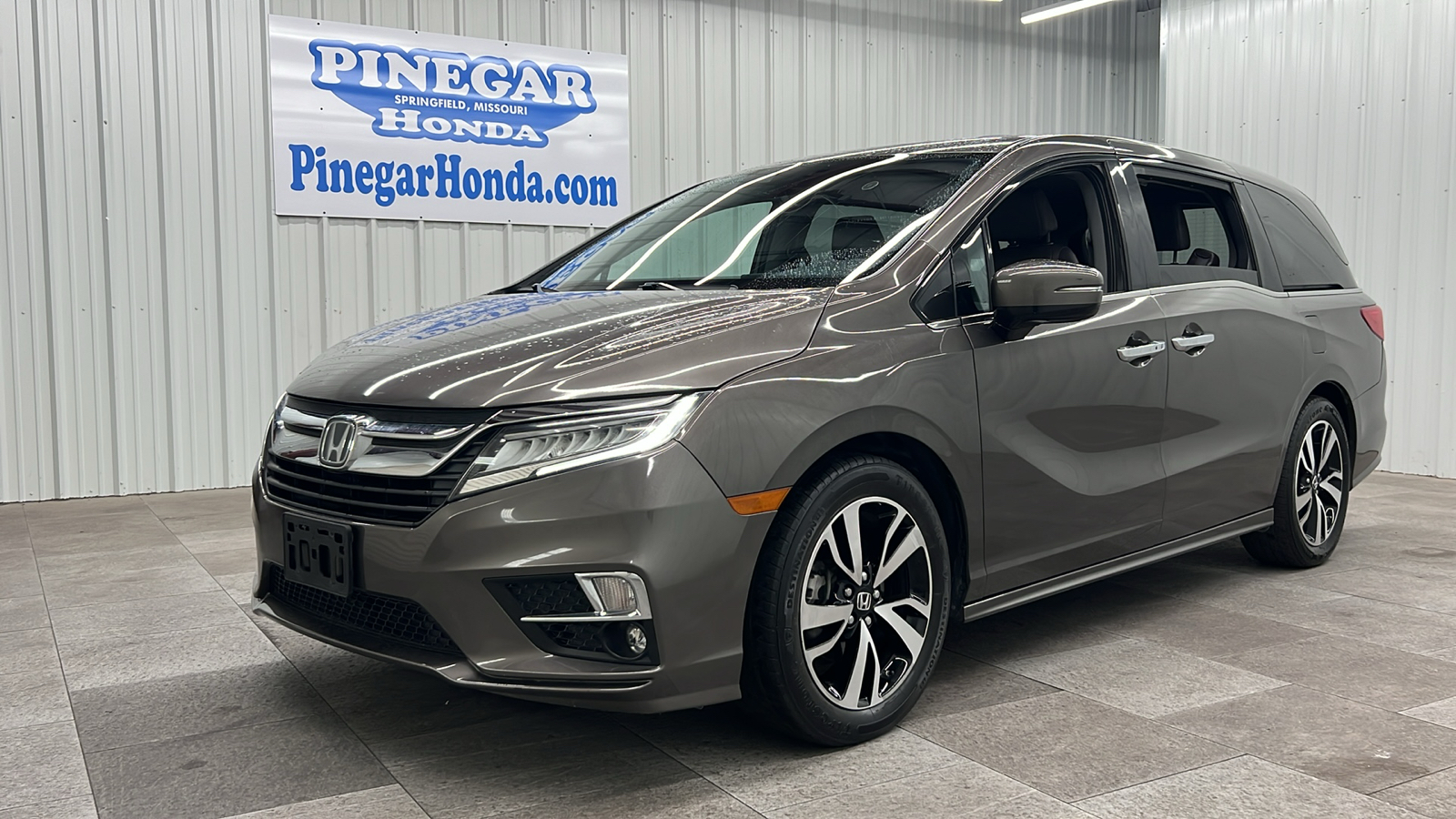 2019 Honda Odyssey Elite 1