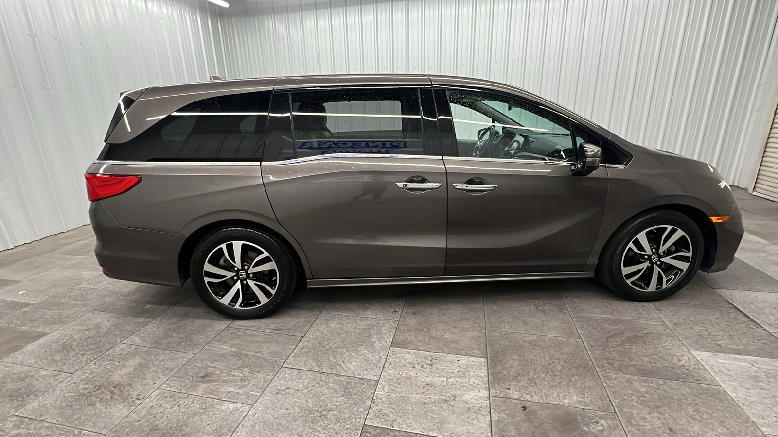 2019 Honda Odyssey Elite 9