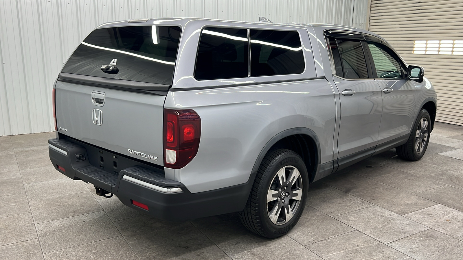 2017 Honda Ridgeline RTL-T 8