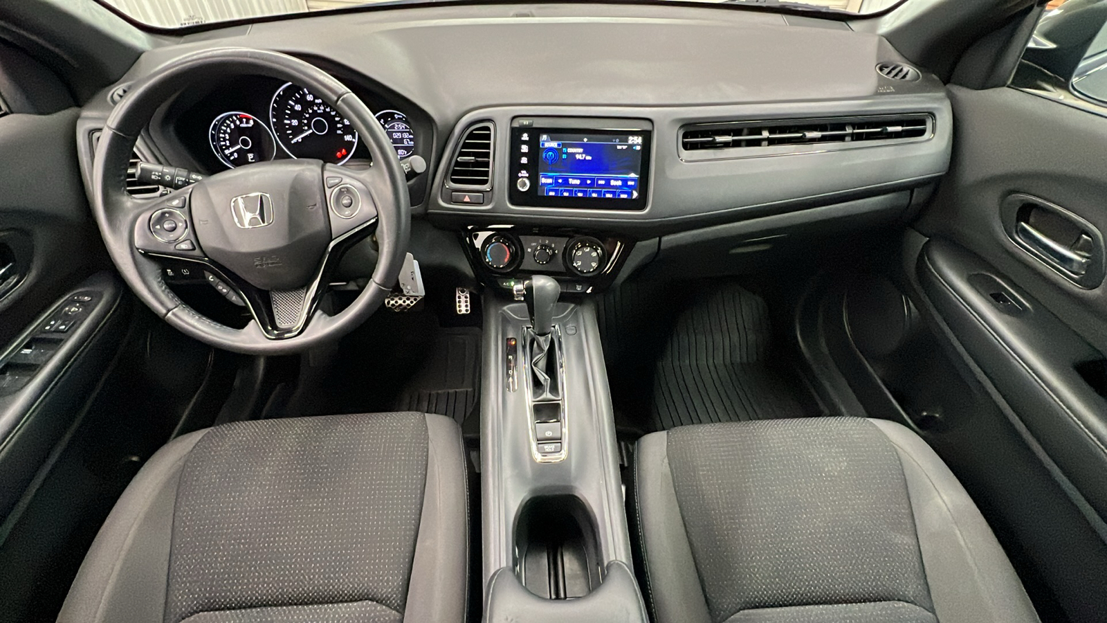 2021 Honda HR-V Sport 13