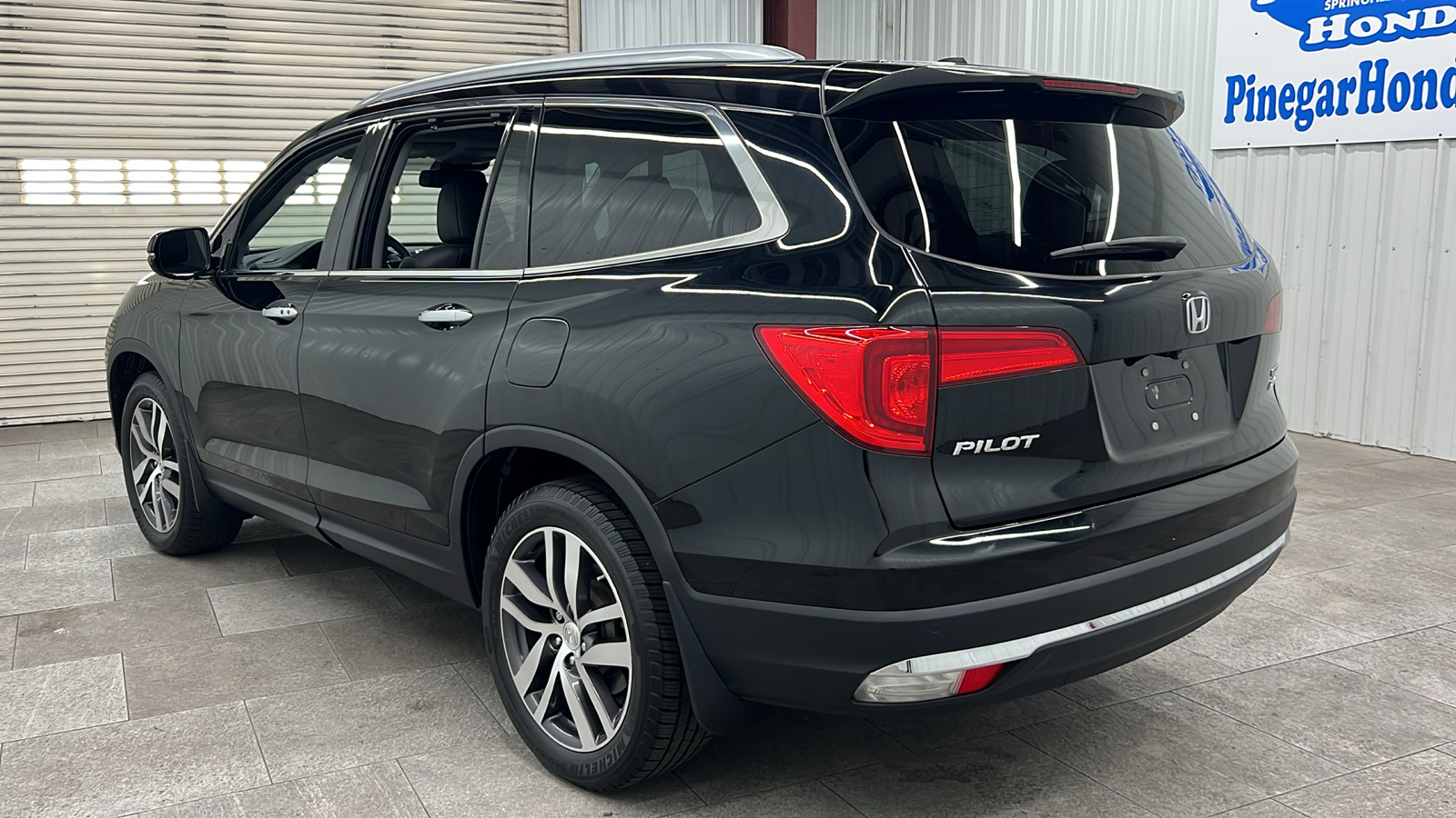 2017 Honda Pilot Touring 4