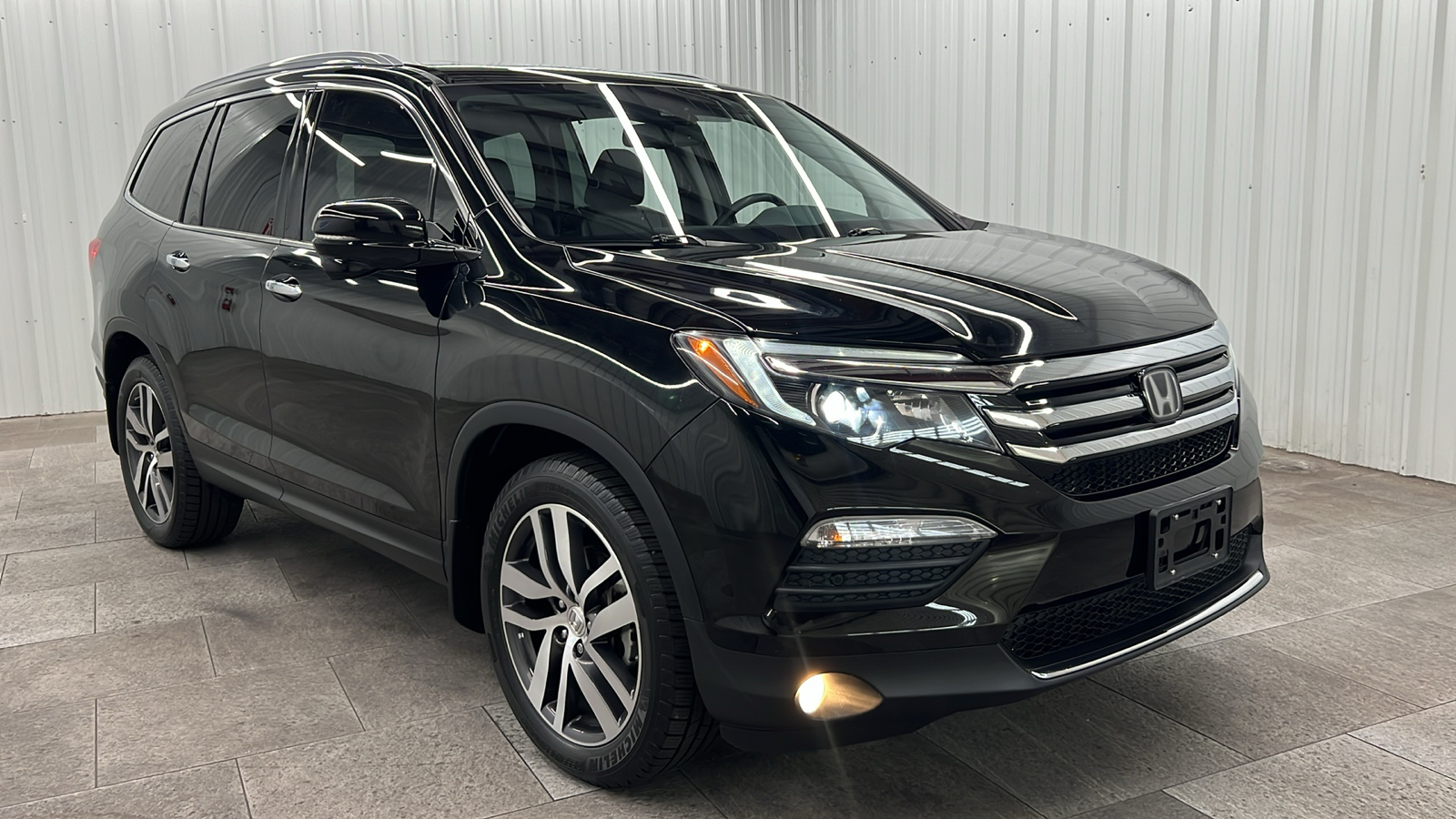 2017 Honda Pilot Touring 10