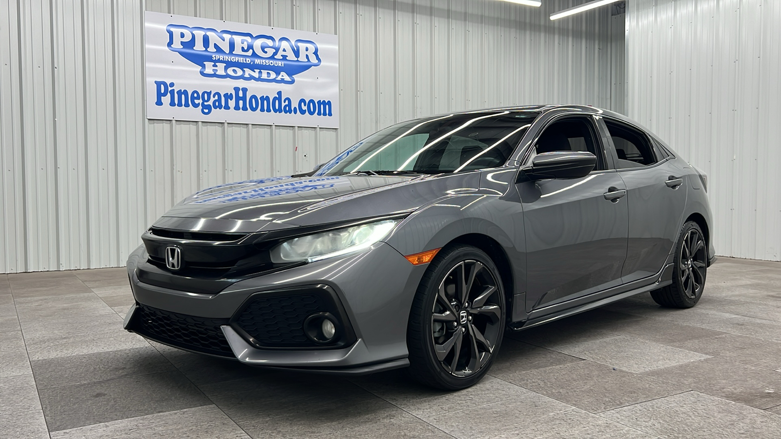 2017 Honda Civic Sport 1