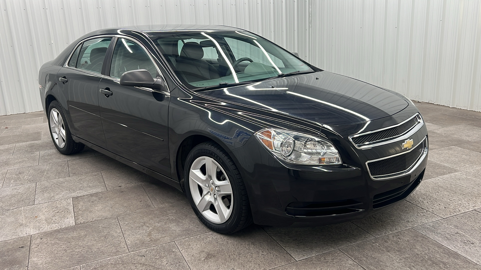 2012 Chevrolet Malibu LS 9