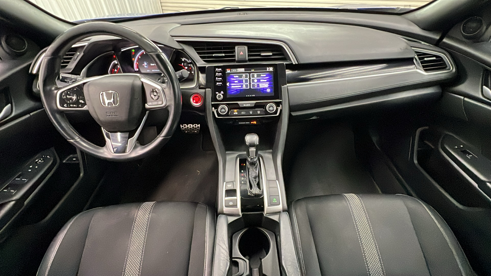 2019 Honda Civic Sport 13