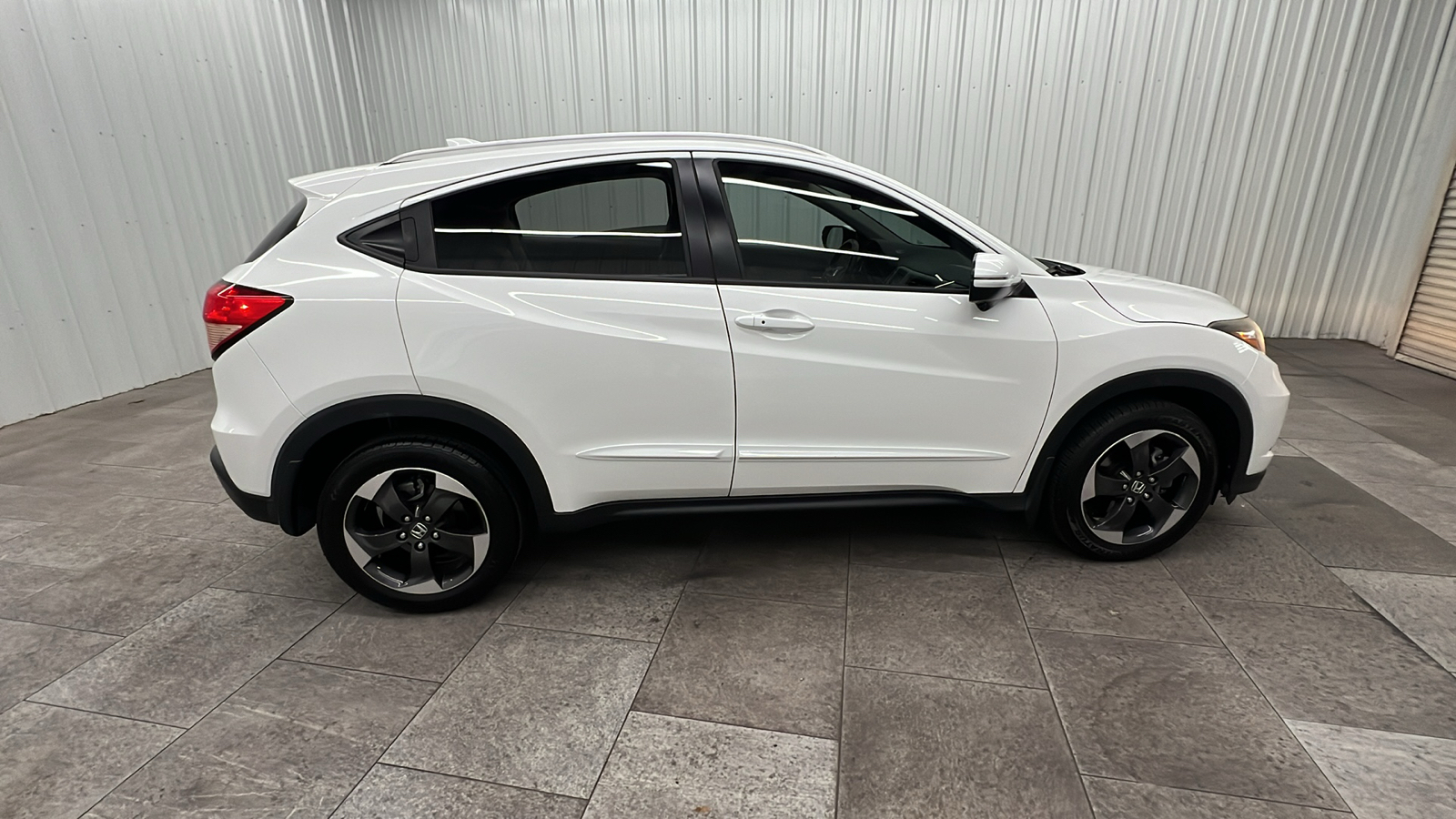 2018 Honda HR-V EX-L 9