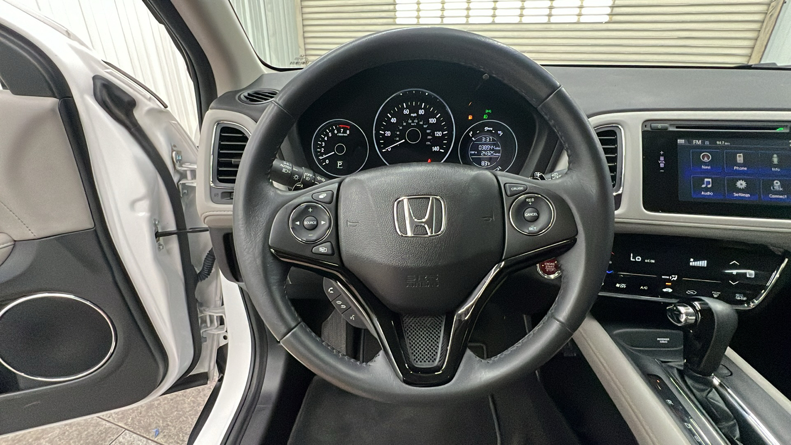 2018 Honda HR-V EX-L 23