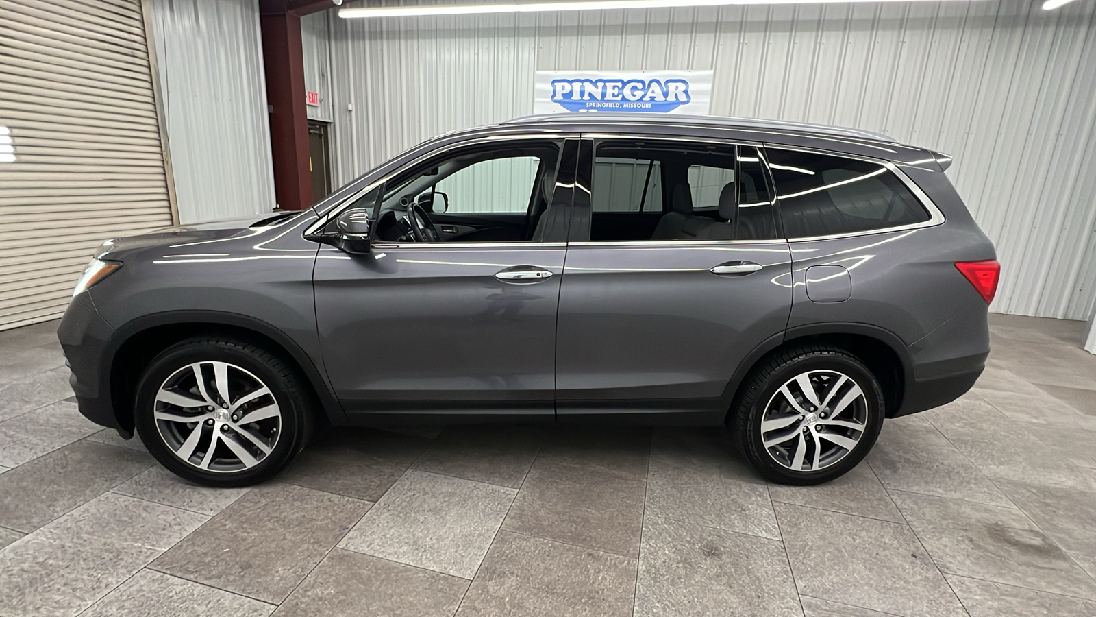 2018 Honda Pilot Touring 2