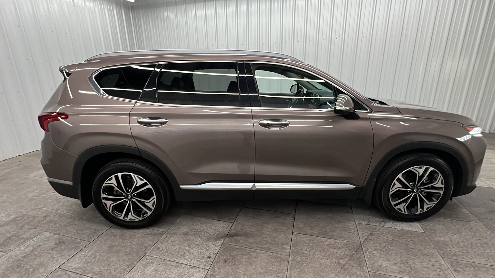 2019 Hyundai Santa Fe Ultimate 2.0 9