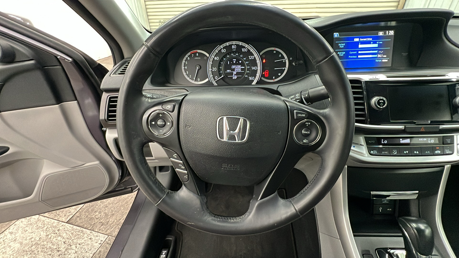 2015 Honda Accord EX-L 23