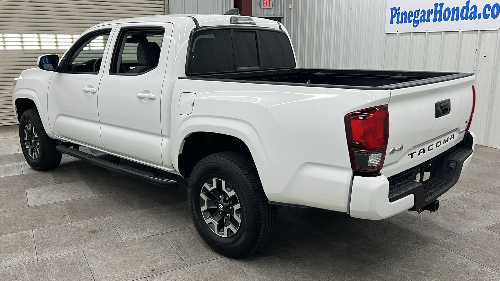 2020 Toyota Tacoma SR 4