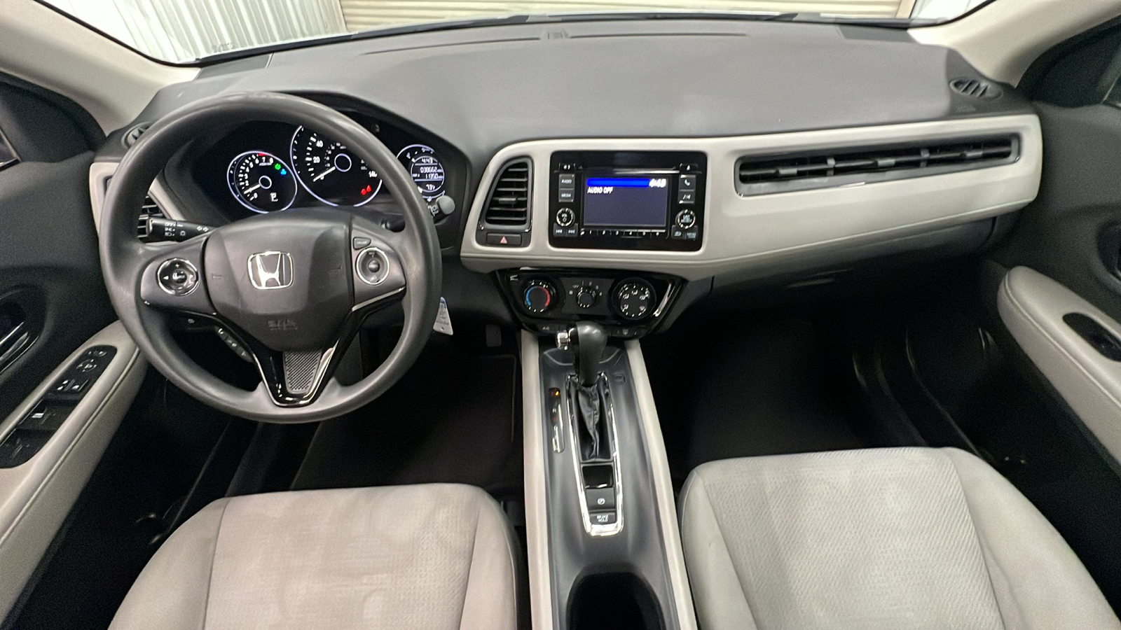 2022 Honda HR-V LX 13