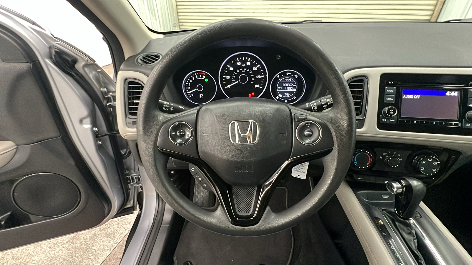 2022 Honda HR-V LX 22