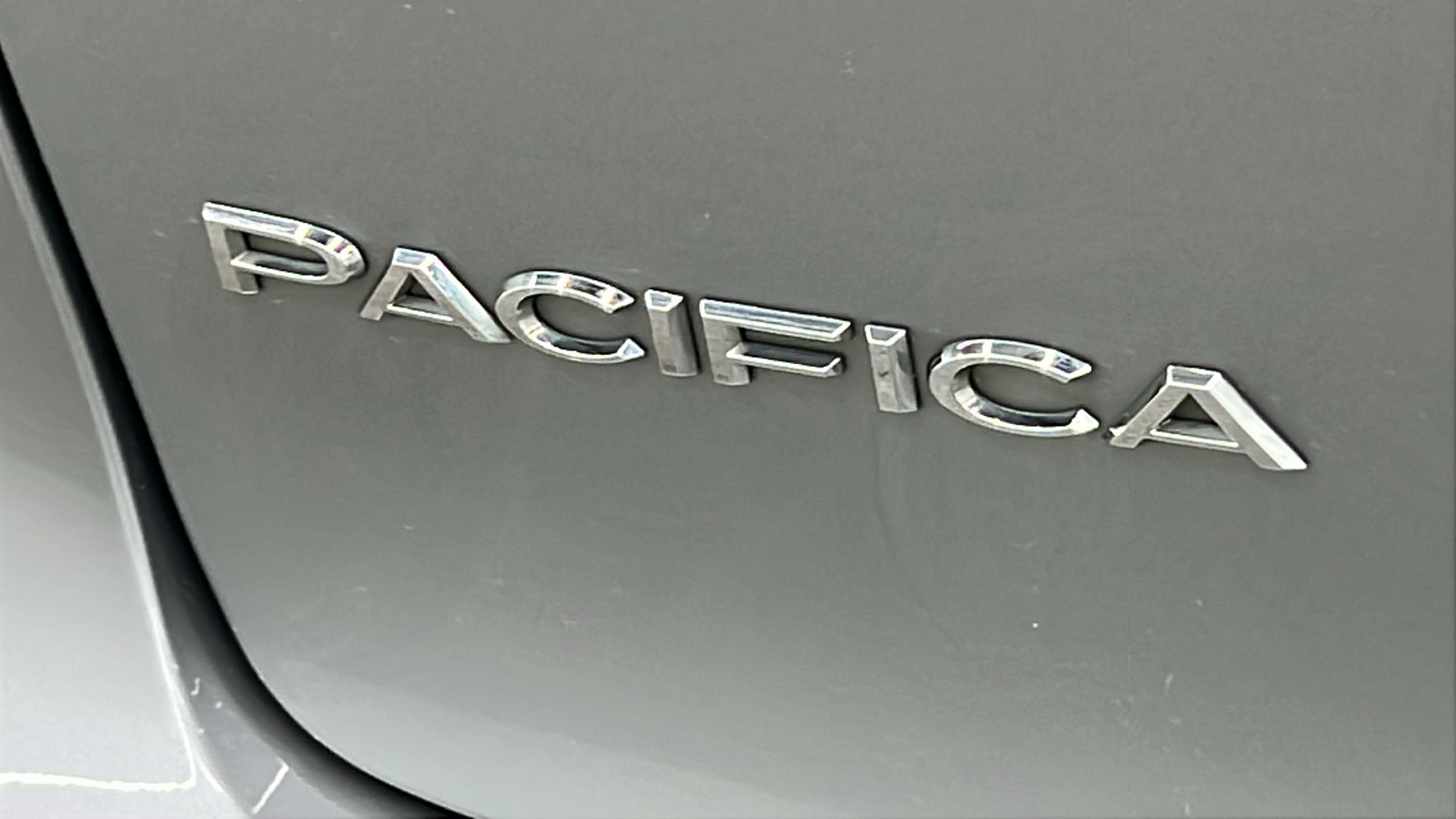 2018 Chrysler Pacifica Touring L 6