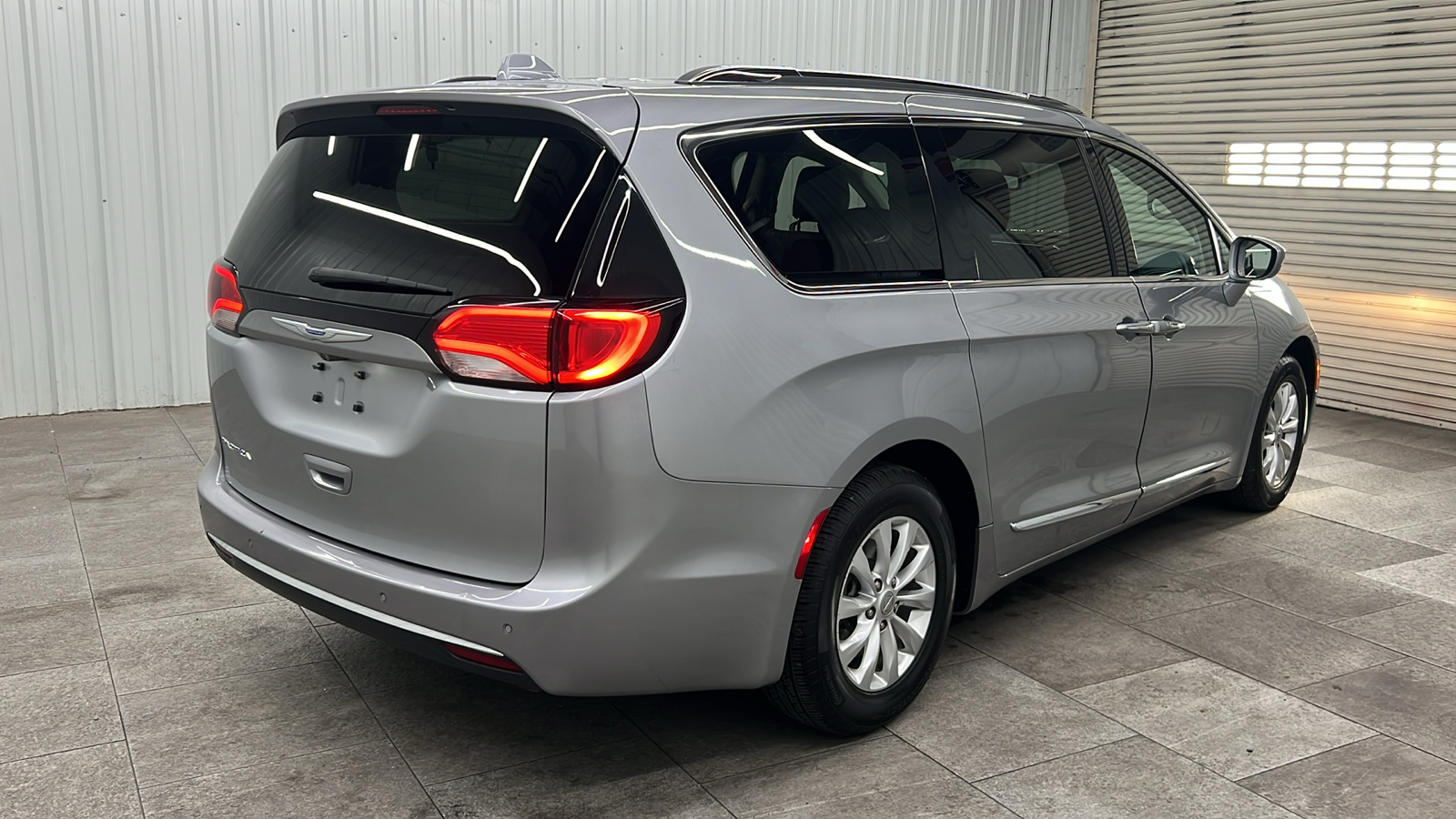 2018 Chrysler Pacifica Touring L 7