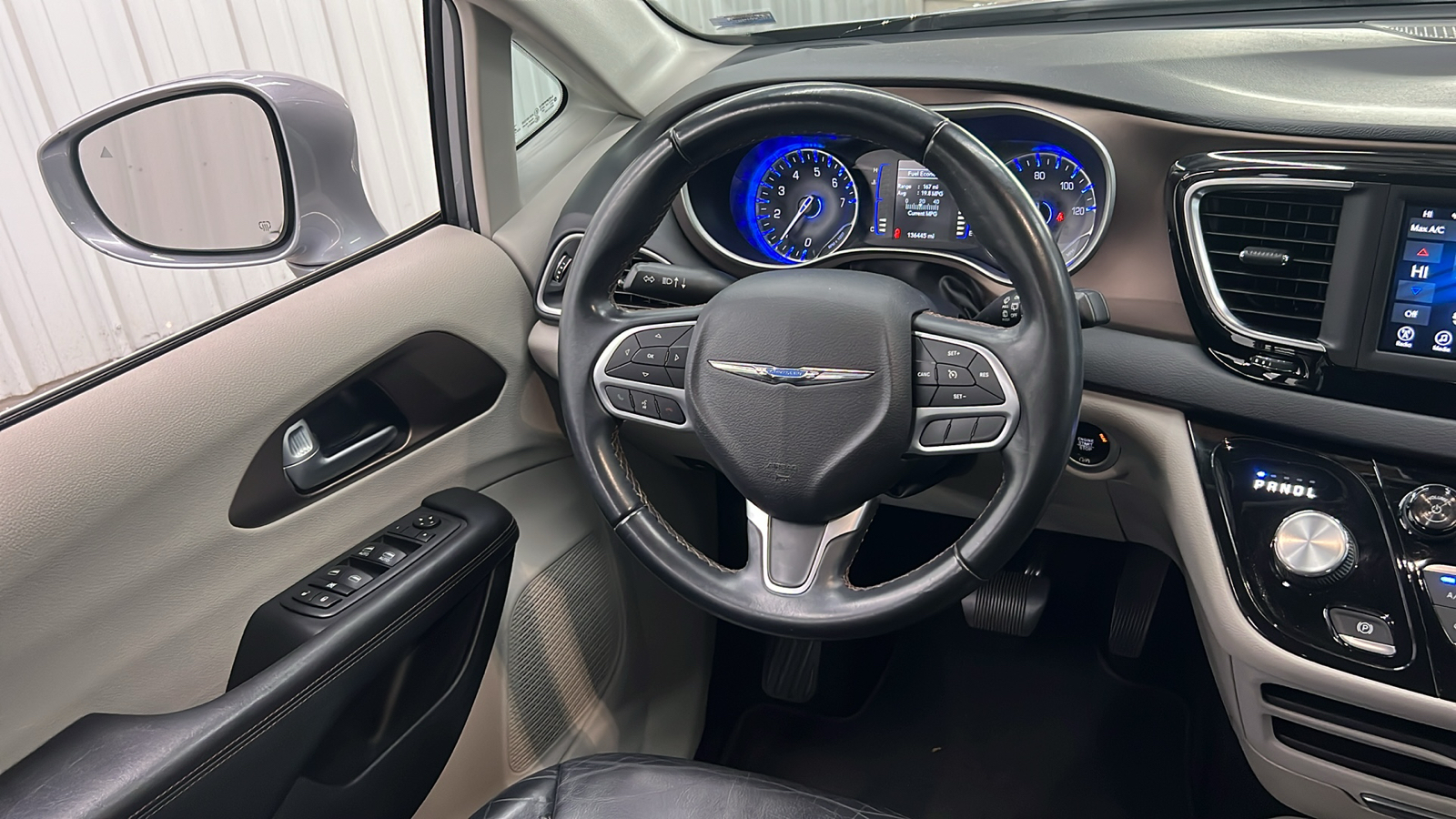 2018 Chrysler Pacifica Touring L 15