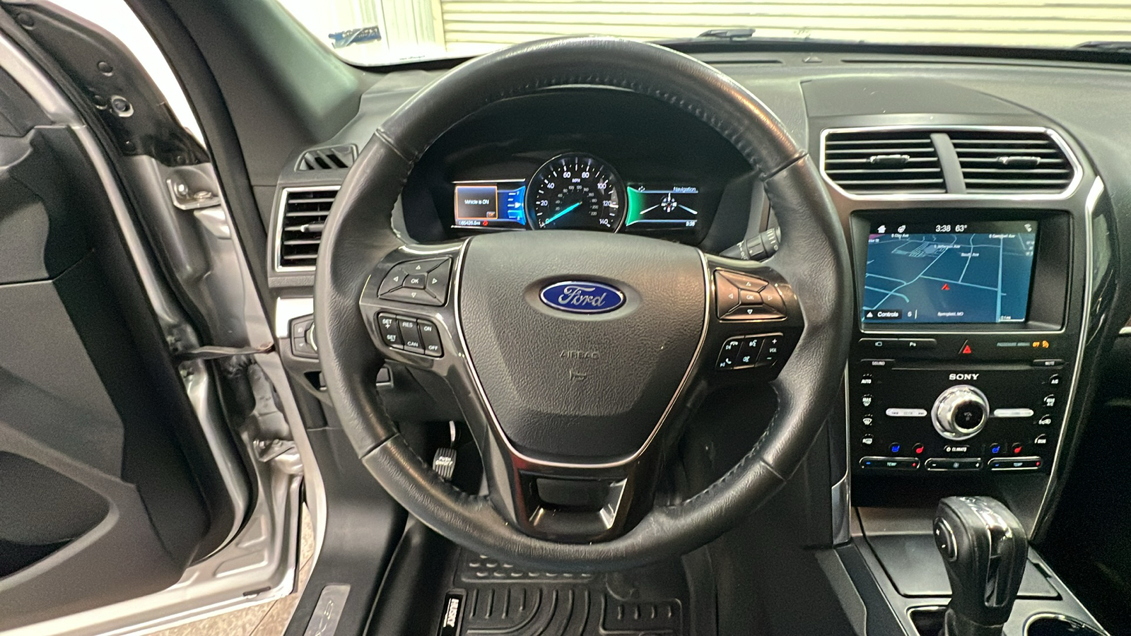 2019 Ford Explorer Limited 25