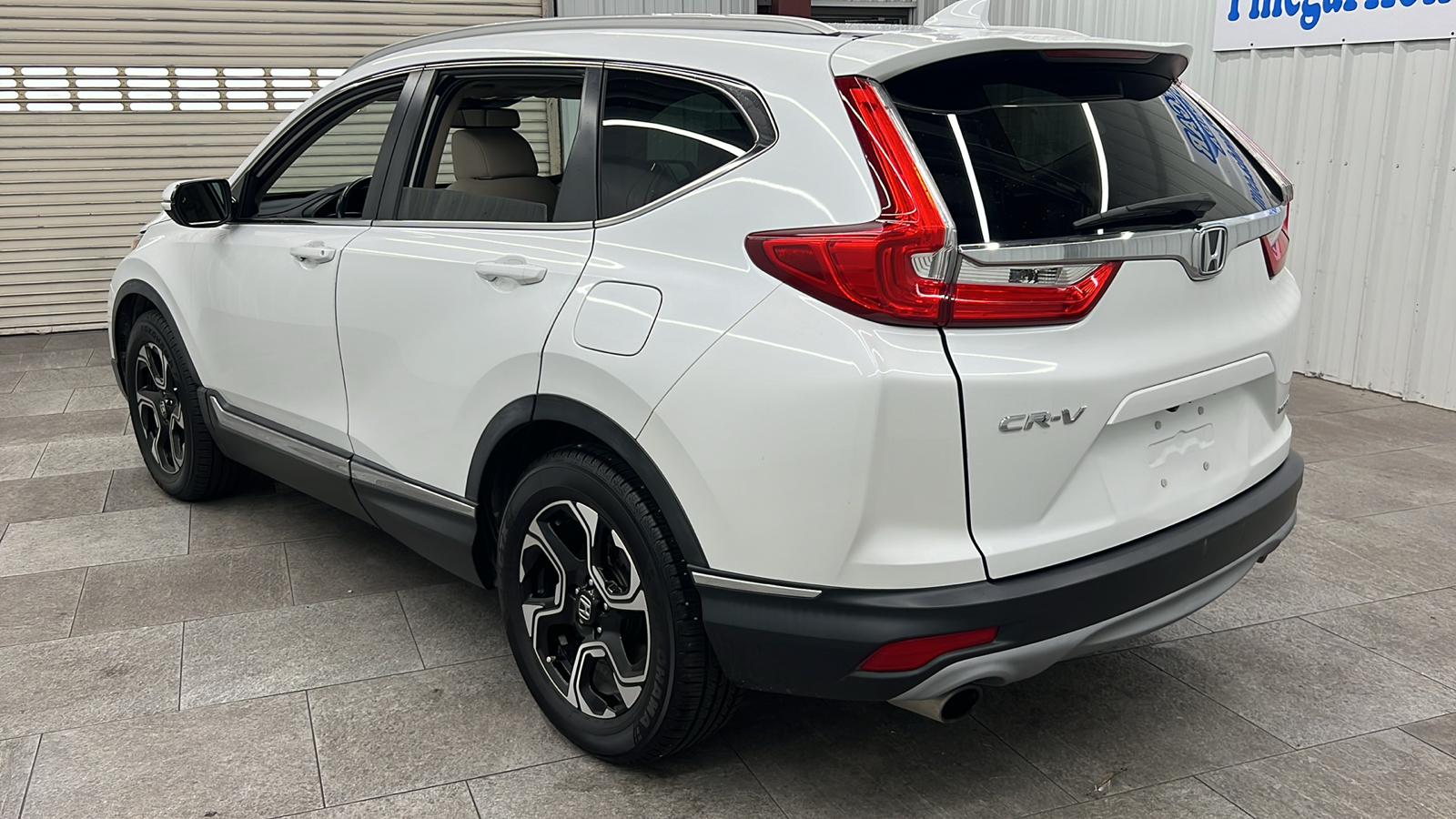 2019 Honda CR-V Touring 4