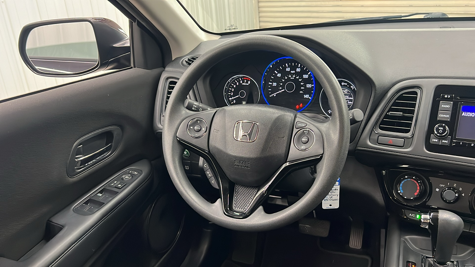 2018 Honda HR-V LX 14