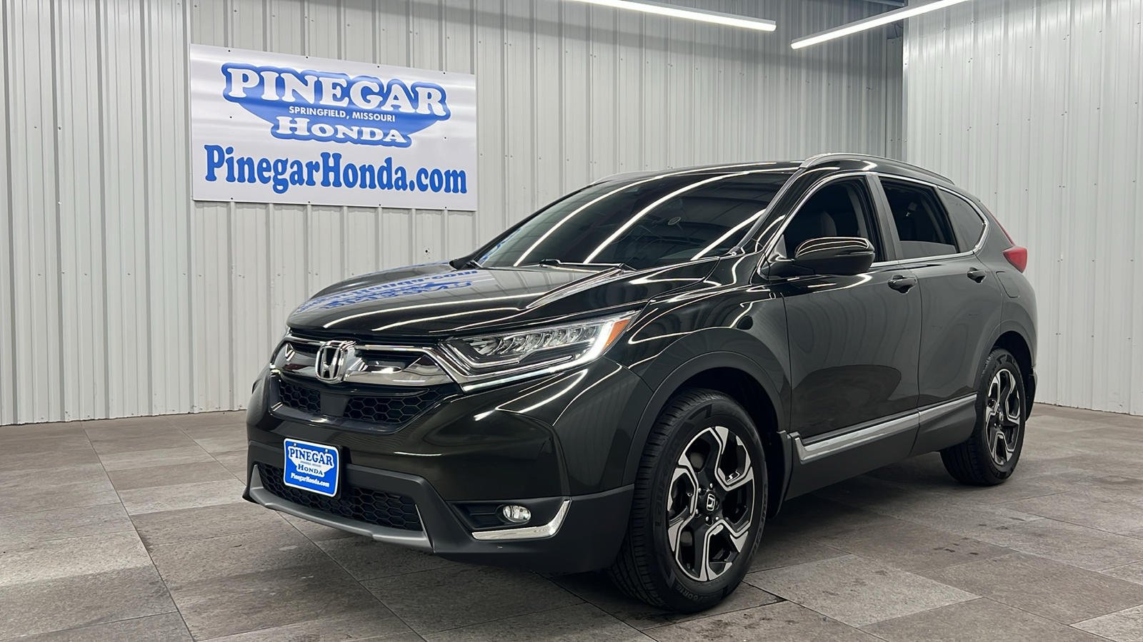 2018 Honda CR-V Touring 1