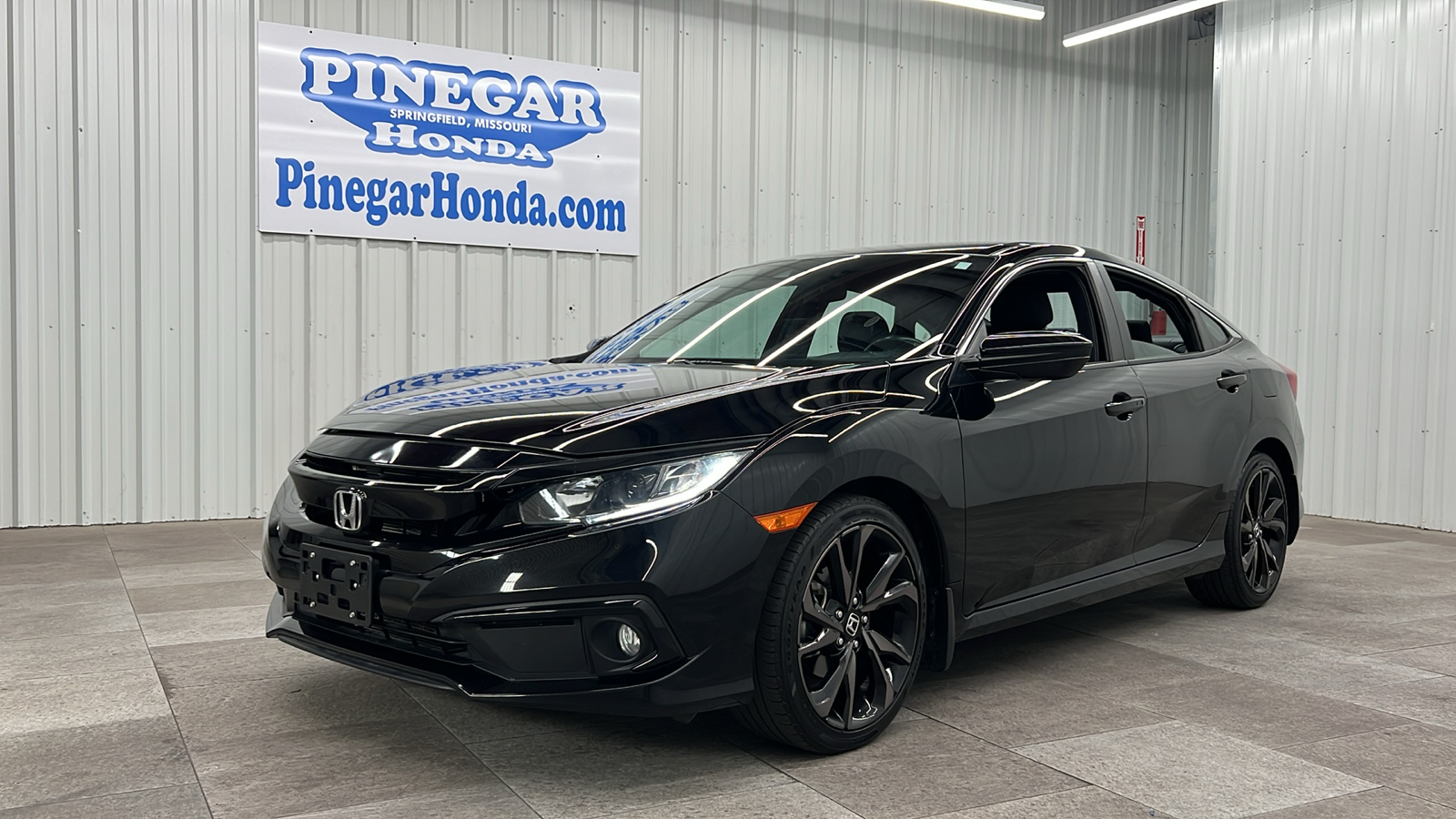 2019 Honda Civic Sport 1